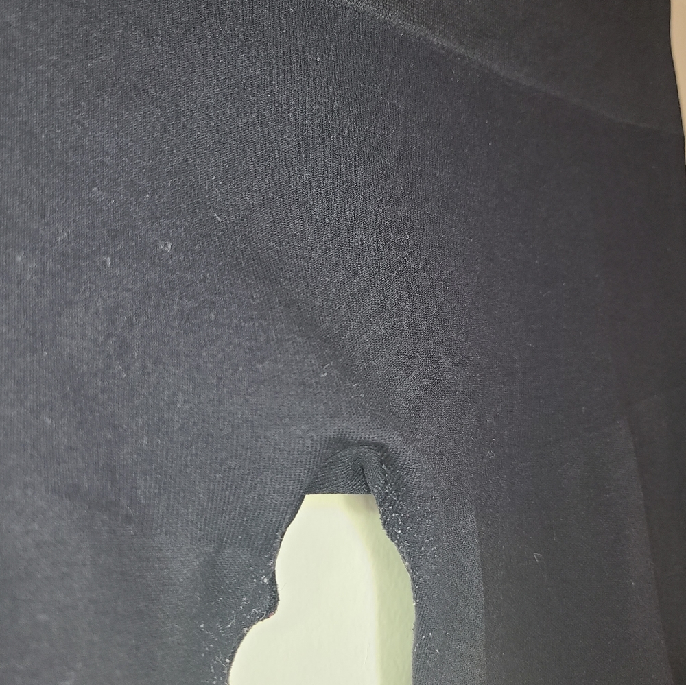 BLANQI Black Maternity Compression Leggings - Picture 7 of 7